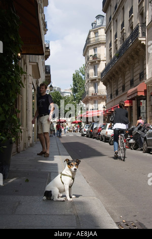 Rue Saint Louis en mi lle sulla Ile St Louis Parigi Francia Foto Stock