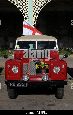 Land Rover a Londra a Brighton Regno Unito Rally 2003 Foto Stock