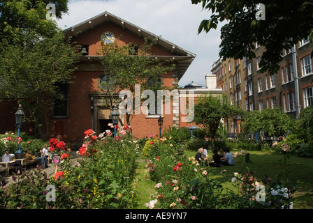 "Covent Garden" Occidentale Centrale Londra Inghilterra St Pauls chiesa parrocchiale di Covent Gnd il sagrato i giardini. HOMER SYKES Foto Stock