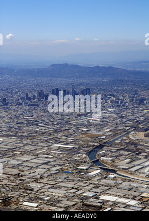 Vista del centro della città di La dall'aereo proveniente in LAX. Foto Stock