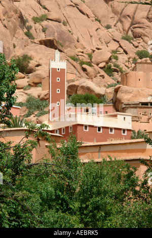 Marocchino tipico villaggio berbero di Adai vicino a Tafraoute (Adaî-Anti Atlas-Morocco) Foto Stock