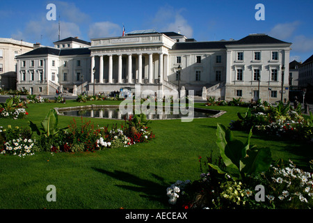 Palais de Justice, Tours, Francia in Place Jean Jaures Palais de Justice, Tours, Francia in Place Jean Jaures Foto Stock