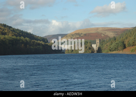 Derwent Dam, serbatoio, Derwent Valley, Bamford ,Nord Derbyshire, Inghilterra ,UK, Europa Foto Stock