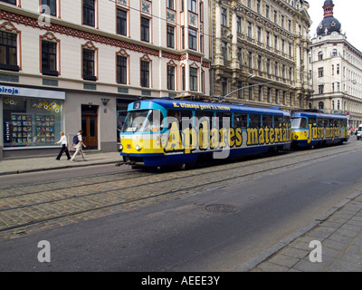 Tramvia a Riga, Lettonia. Foto Stock