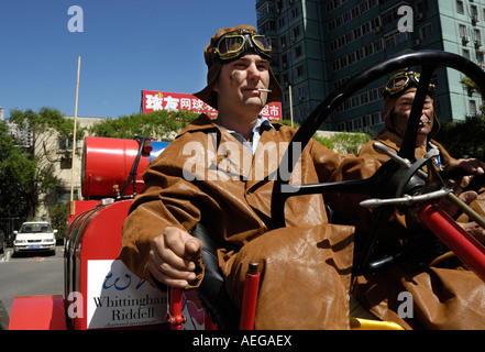 Malcolm Corlice con la Francia 14 Litri n. 14 durante la riesecuzione del 1907 Pechino a Parigi rally a Pechino il 25 maggio 2007 Foto Stock