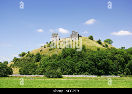 Dryslwyn sorprendenti rovine del Castello sulla sommità di un poggio roccioso vicino a Llandeilo Carmarthenshire Galles Centrale Gran Bretagna GB UK Foto Stock