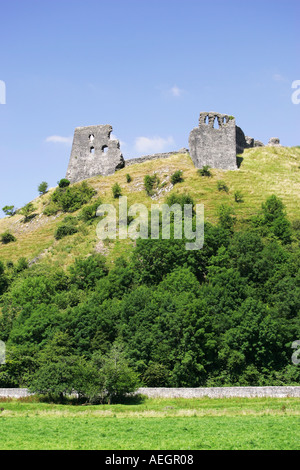 Dryslwyn il castello e il fiume un popolare Welsh British attrazione turistica in Carmarthenshire Galles Centrale Gran Bretagna GB UK Foto Stock