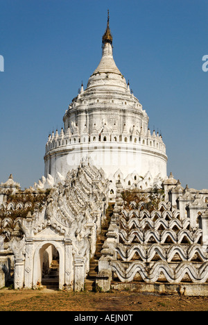 Pagoda Hsinbyume, simbolo del Monte Meru, Mingun, Myanmar Foto Stock