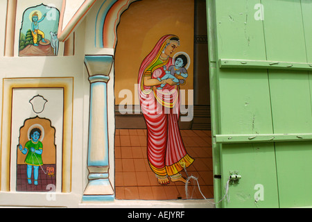 Colorati dipinti sulle pareti del tempio bramino, Nawalgarh Rajasthan India Asia del Sud Foto Stock