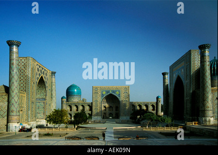 Piazza Registan di Samarcanda, Uzbekistan Foto Stock