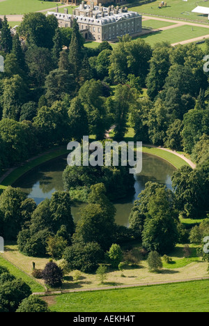 Althorp House e il lago Oval, la tenuta e il parco della famiglia Earl Spencer, Great Brington, Northamptonshire vista aerea 2007 2000s HOMER SYKES Foto Stock