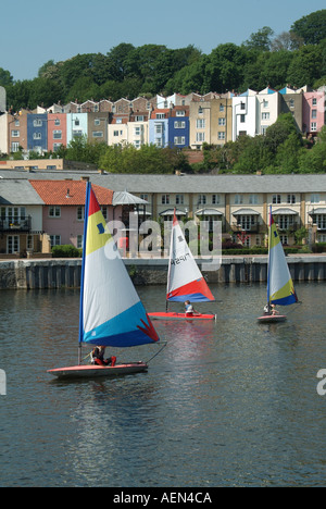 Bristol vela Baltic Wharf sul porto di galleggiante Foto Stock