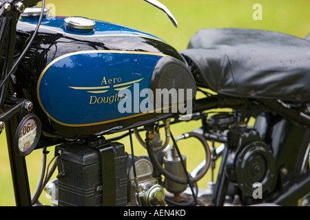 Pre-guerra Aero Douglas motociclo sul display all vintage rally del veicolo vicino a St Andrews, Scozia Foto Stock