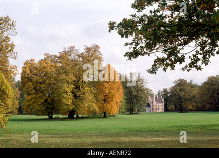 Cottbus, Schloßpark Branitz, Blick von der Pergola auf die Schmiede Foto Stock