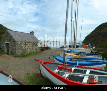 Gli eremiti cove fisherman Porth Meudwy Cardigan Bay Galles U K Europa Ynys Enlli Lleyn Peninsula Foto Stock