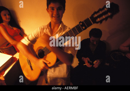 Una serenata di flamenco in spogliatoio Foto Stock