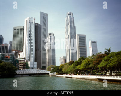 Singapore Business District e il Fiume Singapore nel 2000 Foto Stock