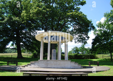 Magna Carta Memorial, Runnymede, Surrey, England, Regno Unito Foto Stock