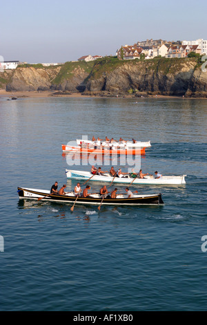 Gig pilota di corse off Newquay Cornwall Regno Unito Foto Stock