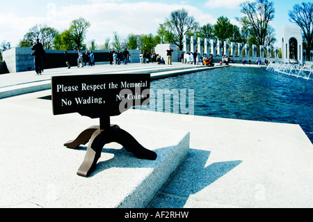 'No trampolieri, No monete' firmare al Memoriale della Seconda Guerra Mondiale, Washington DC, primavera 2007 Foto Stock