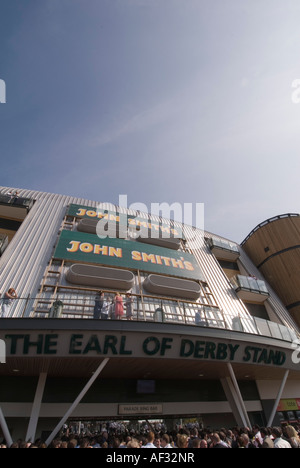 Earl derby e signore sefton sorge l'Aintree liverpool Foto Stock