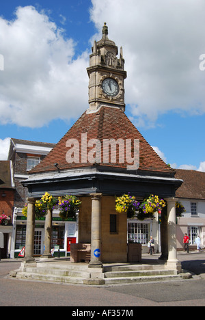 Clock House, Northbrook Street e Broadway, Newbury, Berkshire, Inghilterra, Regno Unito Foto Stock