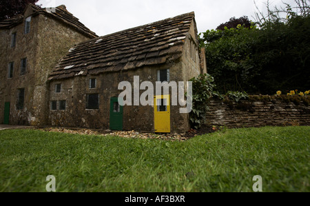 Modello del Villaggio a Bourton sull'acqua Gloucestershire in Inghilterra Foto Stock