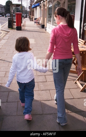 Madre di famiglia bambini adn Modelreleased Shoot n. 3470 Foto Stock