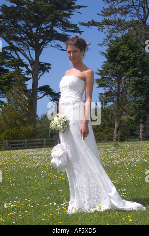 3483 Wedding T M Modello rilasciato Foto Stock