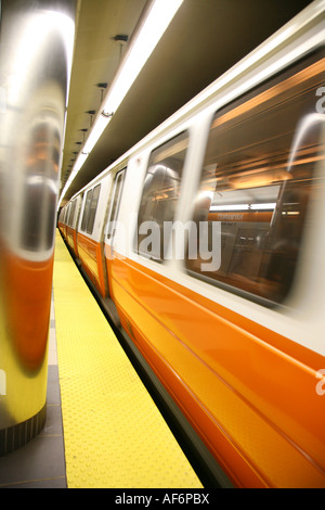 La fermata della metropolitana a Boston, MA Foto Stock