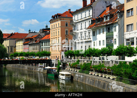 Gli edifici colorati nella Città Vecchia di Lubiana in Slovenia Foto Stock