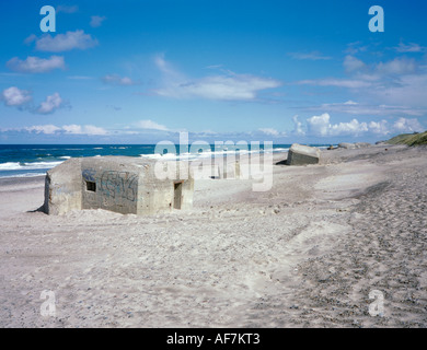 Resti di WW2 beach difese, Sondervig, a ovest di Ringkøbing, Jylland (Jutland), Danimarca. Foto Stock