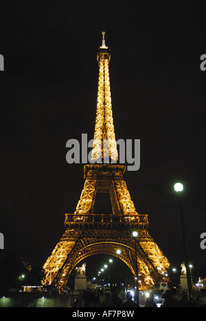 Eifell torre a Parigi - Francia Foto Stock