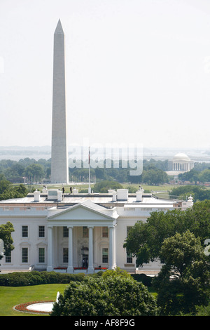 La Casa Bianca a Washington Monument in background, Washington DC, Stati Uniti, STATI UNITI D'AMERICA Foto Stock