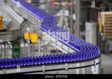 Brauerei C un Veltins GmbH und Co la bottiglia di birra impianto di smistamento Foto Stock