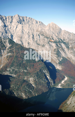 Koenigssee da sud in autunno, in Germania, in Baviera, Berchtesgaden Foto Stock