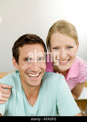 Coppia sorridente, ritratto Foto Stock