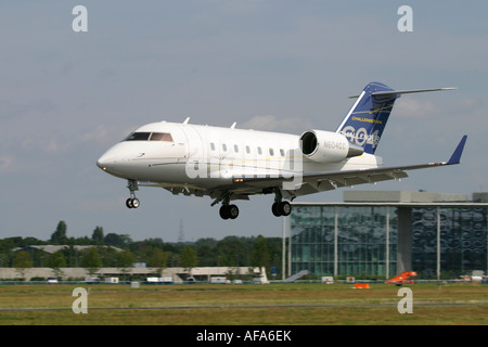 Business Jet Bombardier Aerospace Corp Canadair CL 600 2B16 Challenger 604 Foto Stock