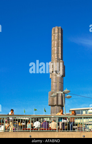 Kristall fontana a Sergels Torg nel centro di Stoccolma Svezia UE Foto Stock