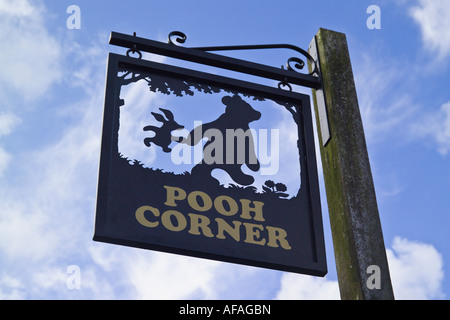 Segno per [Pooh Corner Shop] Hartfield 'East Sussex' Inghilterra Foto Stock