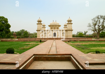 Itmad Ud Daulah la tomba di Agra, India Foto Stock