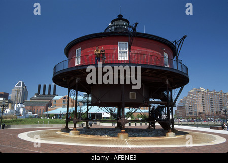 Maryland,MD,Mid Atlantic,Old Line state,Baltimora,Inner Harbour,Harbour,Pier 5,Seven Foot Knoll Lighthouse costruito nel 1856,riposizionato dal fiume Patapsco,wat Foto Stock