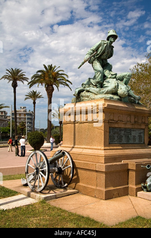 Battaglia di monumento Masotto Piazzale Batteria Masotto città di Messina Sicilia Italia Foto Stock