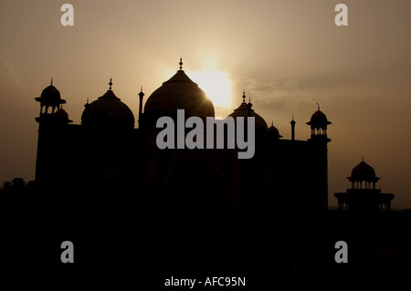 Moschea al Taj Mahal al tramonto, India Foto Stock