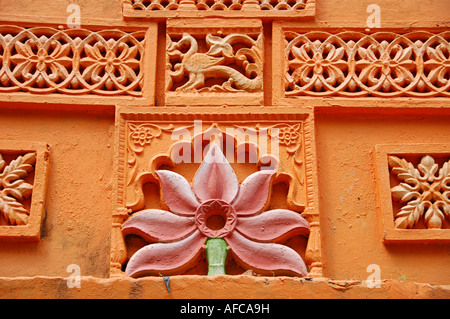 Close-up di fiori di dettaglio al Maruti Temple, Panaji, Goa Foto Stock