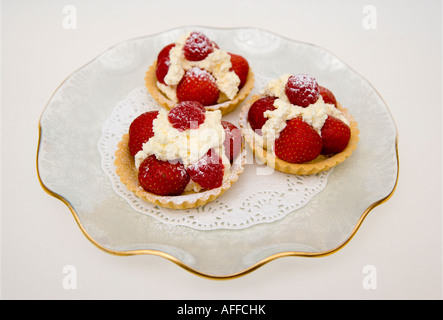 Tartellette alle fragole Foto Stock