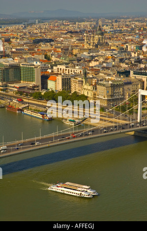 Paesaggio urbano del centro di Budapest Ungheria Europa Foto Stock