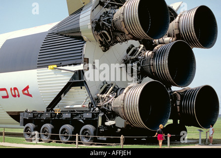 Elk228 4205 Texas Houston Johnson Space Flight Center Parco del razzo Saturn V motori Foto Stock