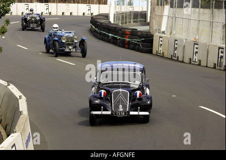 Citroen grande 15 1954 Fraser Nash TT Replica 1938 e Fraser Nash TT 1935 Replica Classic Street Racing Dunedin Sud I Foto Stock