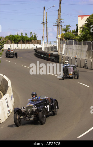 Fraser Nash TT Replica 1938 e Fraser Nash TT 1932 Replica Classic Street Racing Dunedin Isola del Sud della Nuova Zelanda Foto Stock